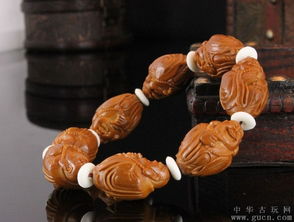 精品橄榄核雕刻八大弥勒佛手串 核雕艺术的完美呈现