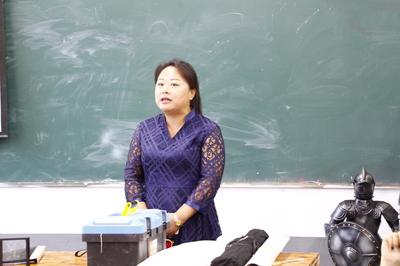 手工铁艺与核雕技艺创客培训 产品设计专业在校企联合实践教学中的创新创业探索