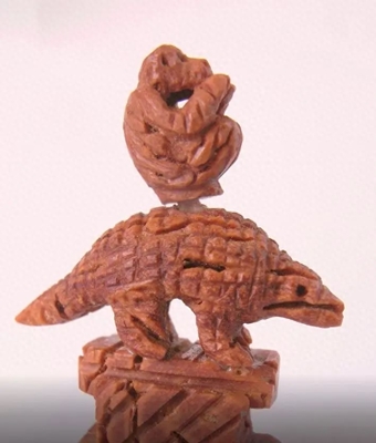 匠心独运 核雕艺术的全新展示